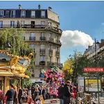2 Rooms, Close To Montmartre, Light And Quiet