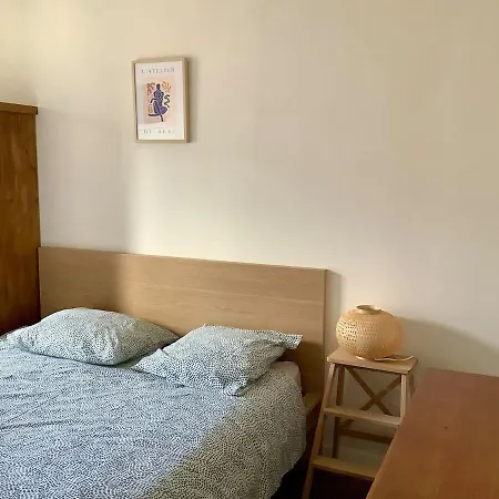 Appartamento 2 Rooms, Close To Montmartre, Light And Quiet Parigi